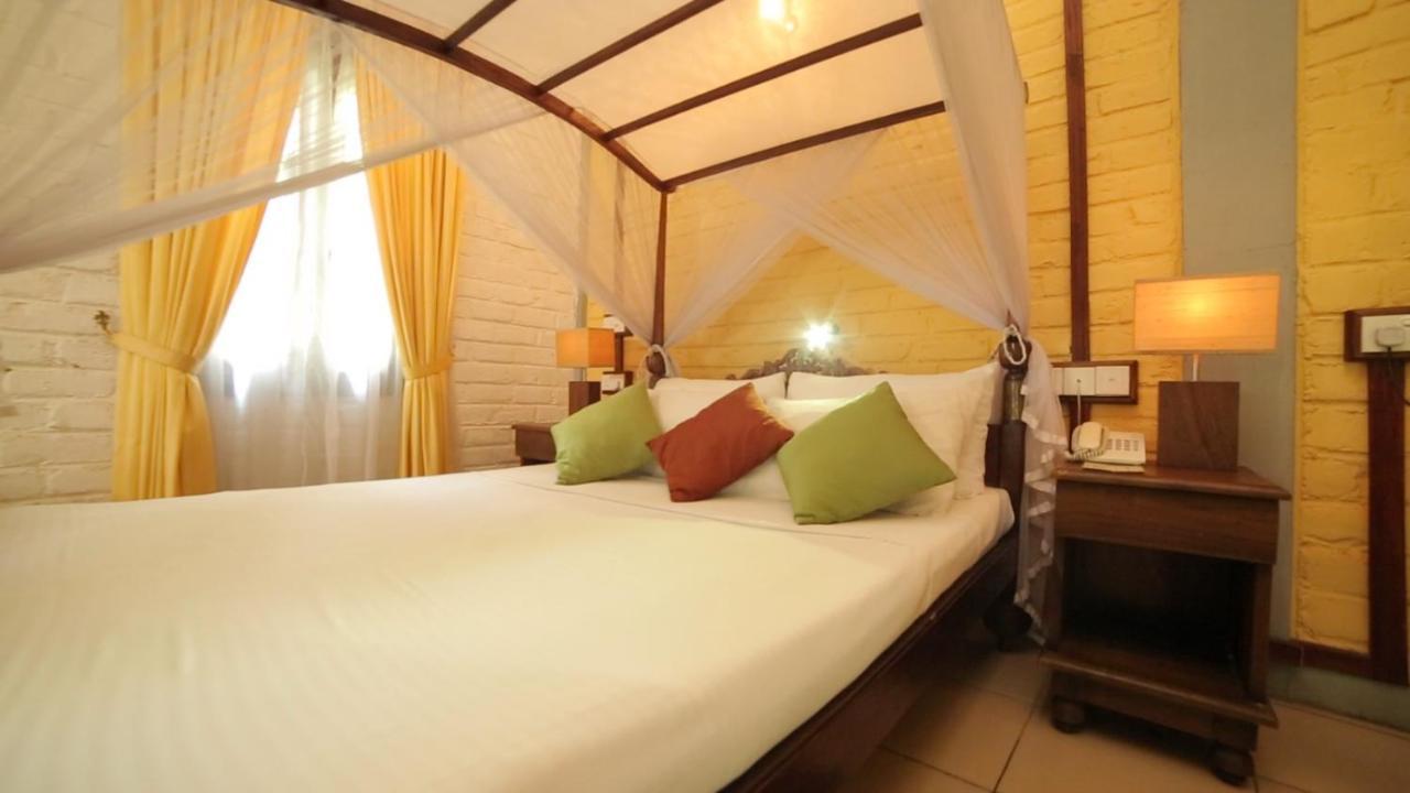 Lake Serenity Resort & Spa Kuruwita Exteriér fotografie